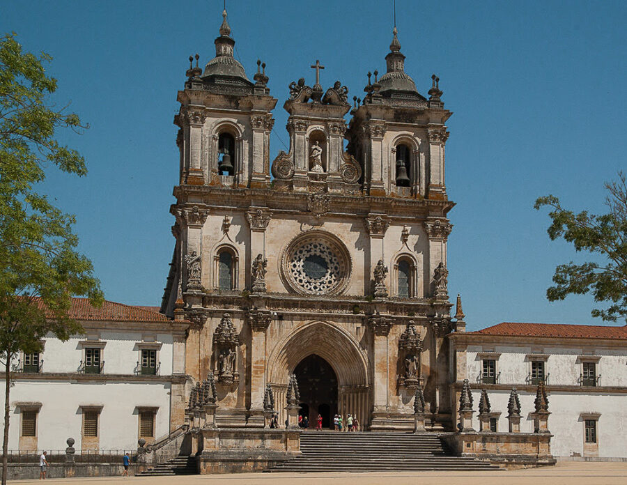Visit the incredible Alcobaca Monastery on a day trip from Lisbon