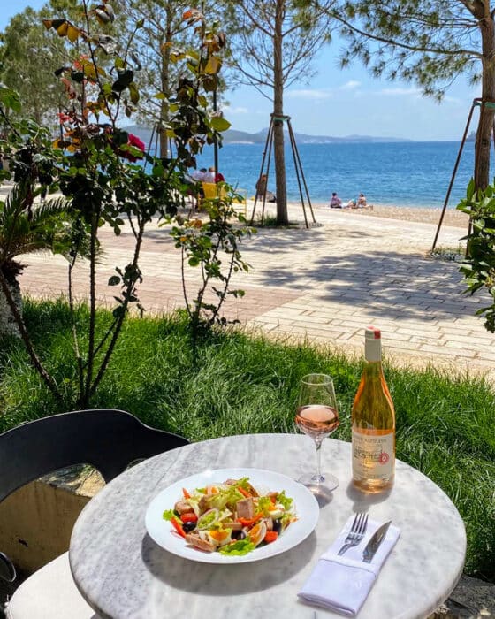 Arches Brasserie, Saranda