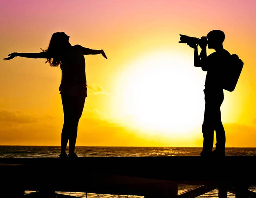 Backup photos while travelling