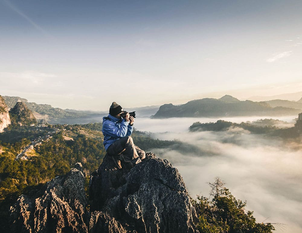 The 5 Best Ways to Backup Photos While Travelling