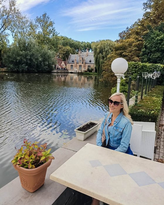 Having drinks at Kasteel Minnewater, Bruges