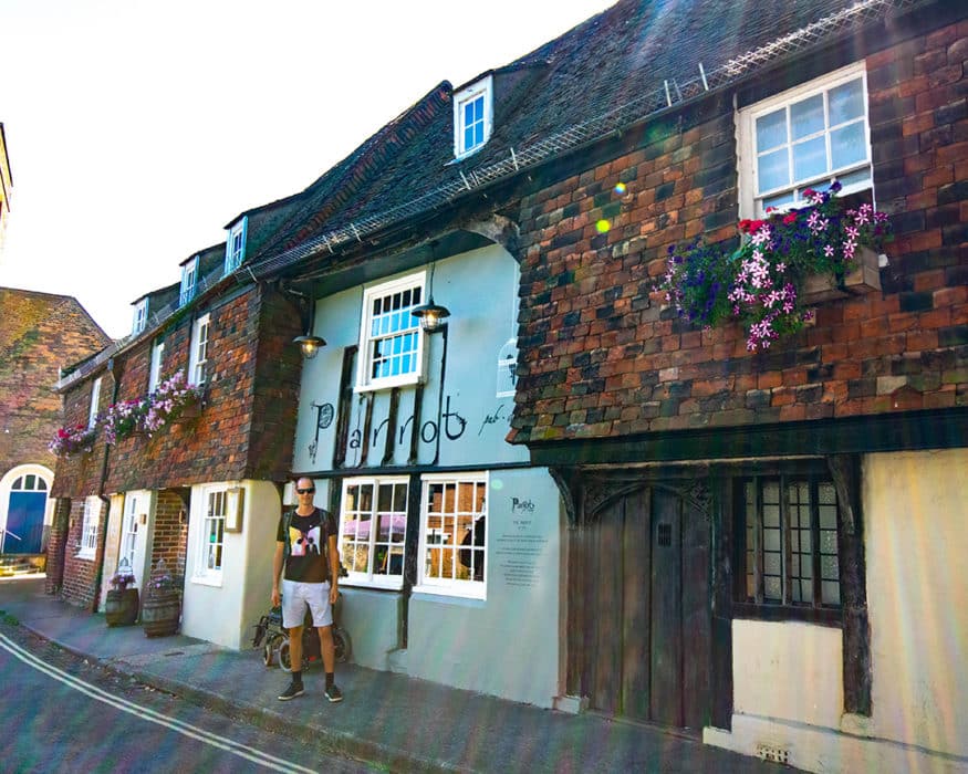 Stop for lunch at the Parrot Pub while on a day trip to Canterbury