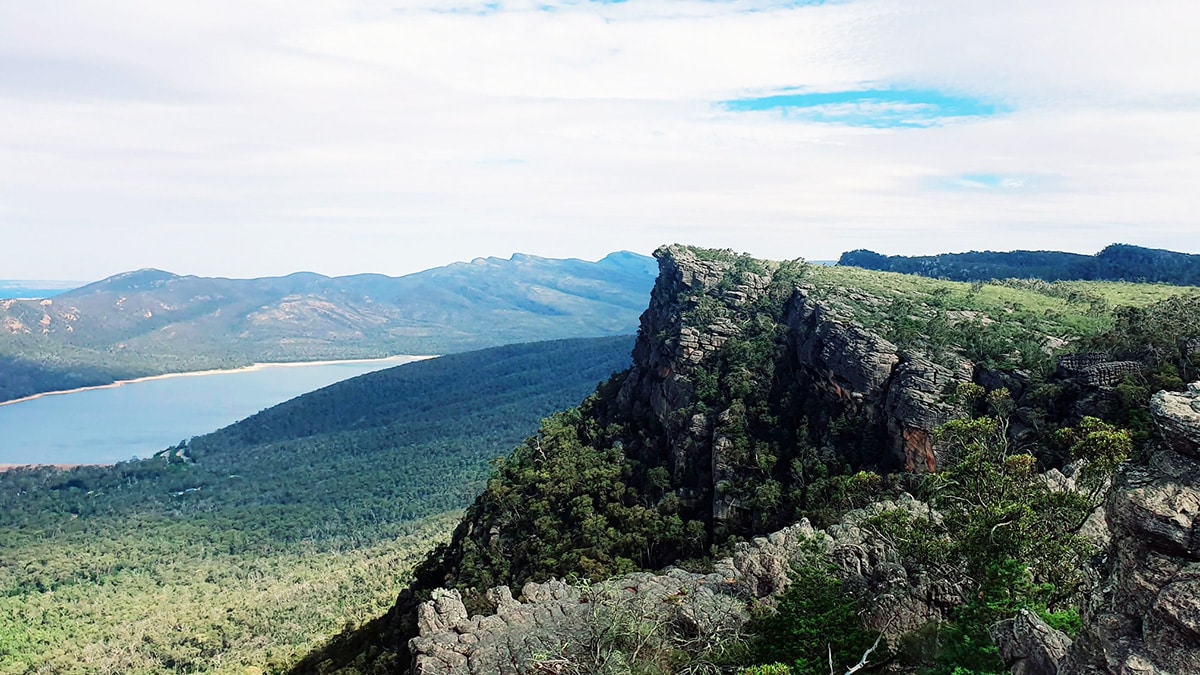 Melbourne to Grampians Road Trip – The Ultimate Guide