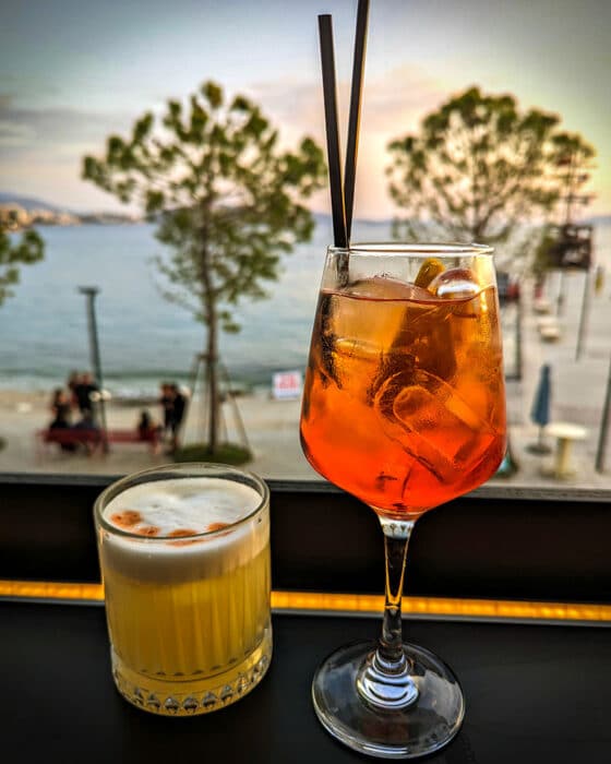 the best cocktail bar in Saranda