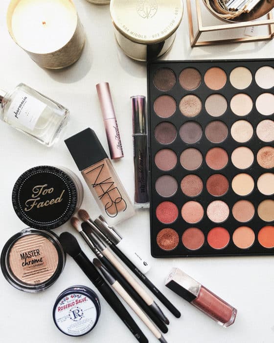 Minimalist Lifestyle Tips - Get Rid of Old and Expired Makeup