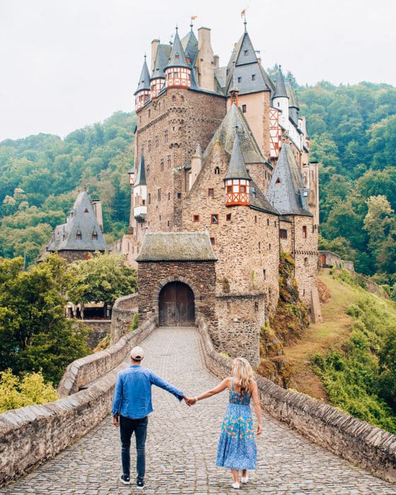 Minimalist Living - Burg Eltz