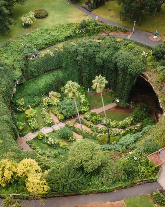 umpherston sinkhole mount gambier
