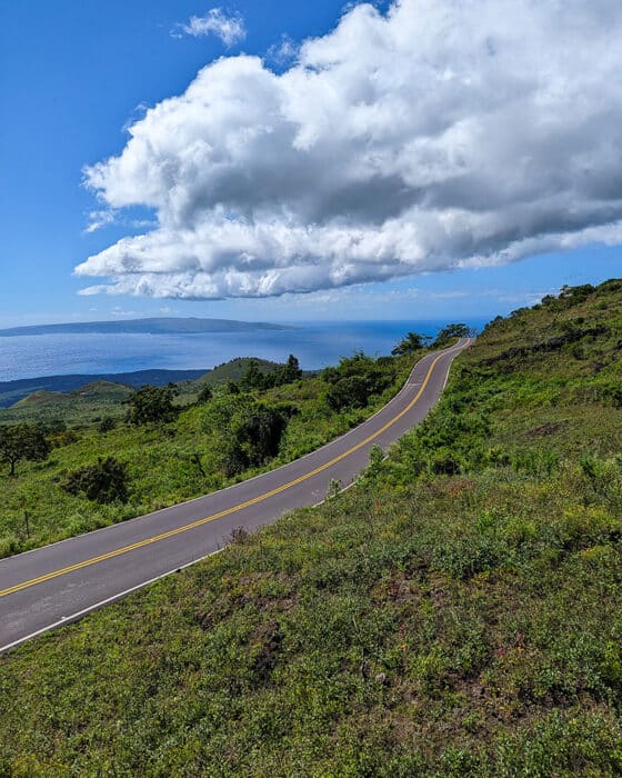 Sweeping coastal views on the Road to Hana, Maui
