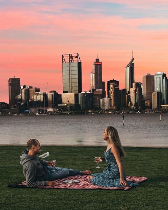 perth picnic spots - south perth foreshore