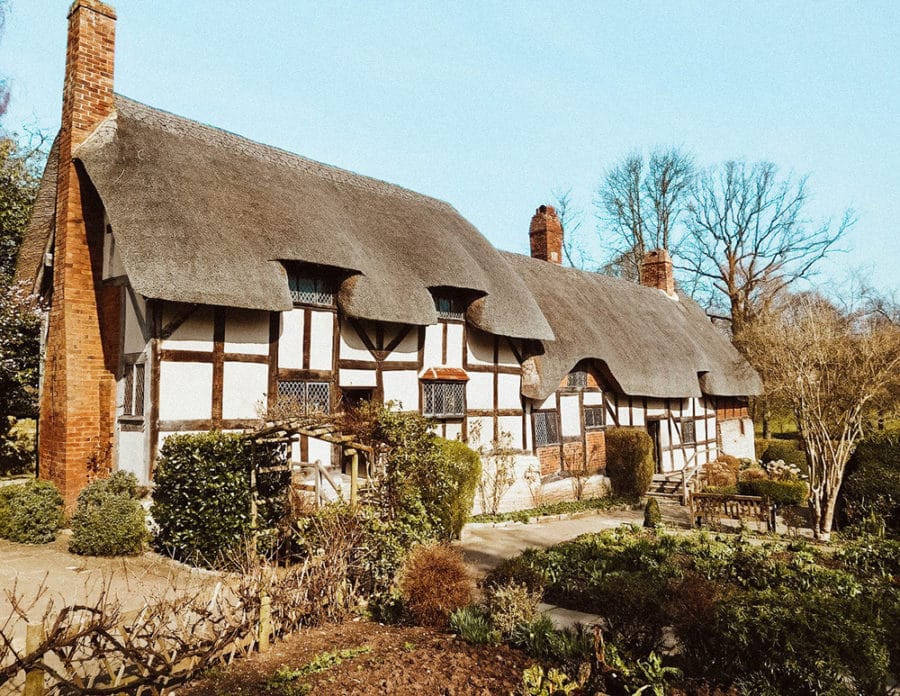 Make sure to visit Stratford Upon Avon on your tour to the Cotswolds from London