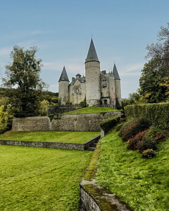 Chateau de Veves - 5 days in Belgium
