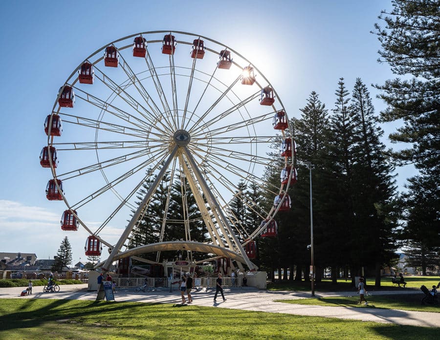 Things to do in Fremantle, take a ride on the Ferris Wheel