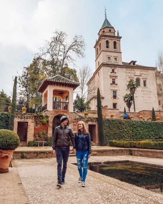 Strolling around the beautiful Alhambra