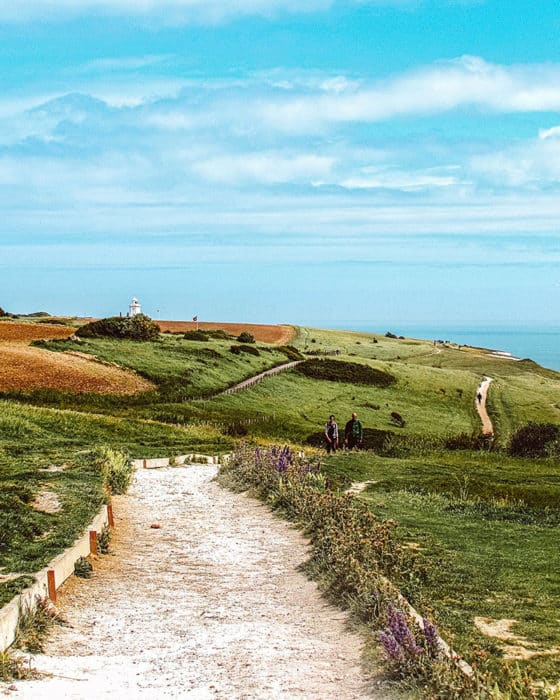 The beautiful scenery along the cliff walk at the White Cliffs of Dover